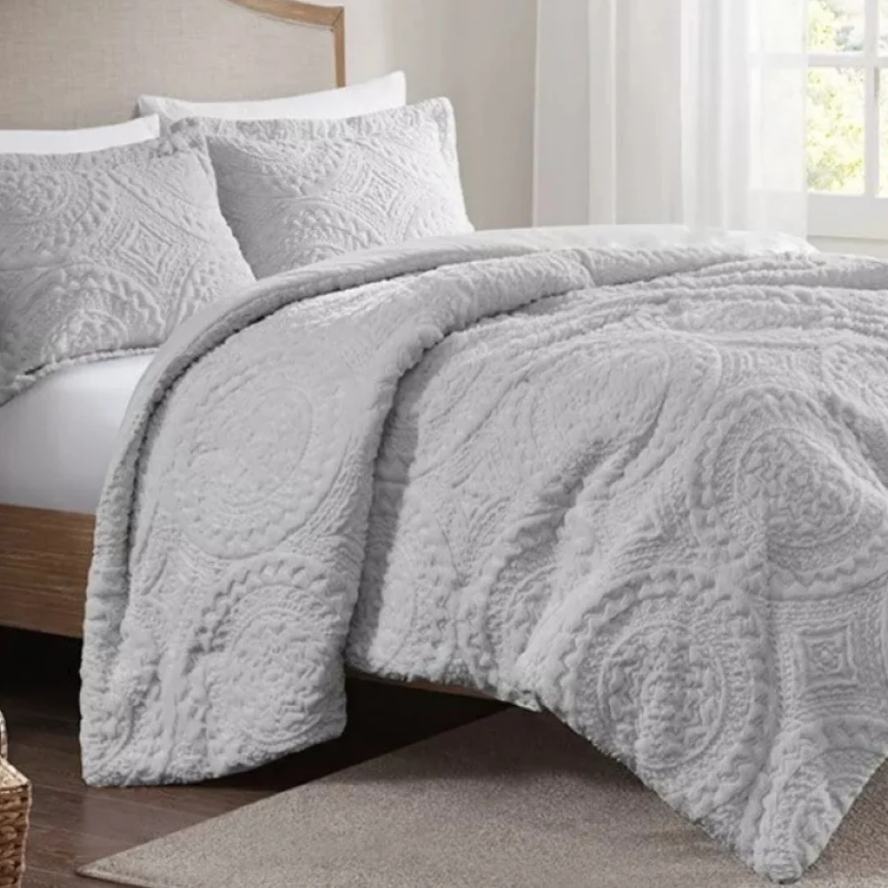 Madison Park Full/Queen Faux Fur Ultra Plush Comforter Set Gray Down Alternative